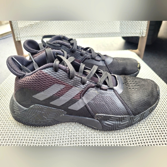 adidas Shoes Mens Adidas Basketball Shoes Poshmark